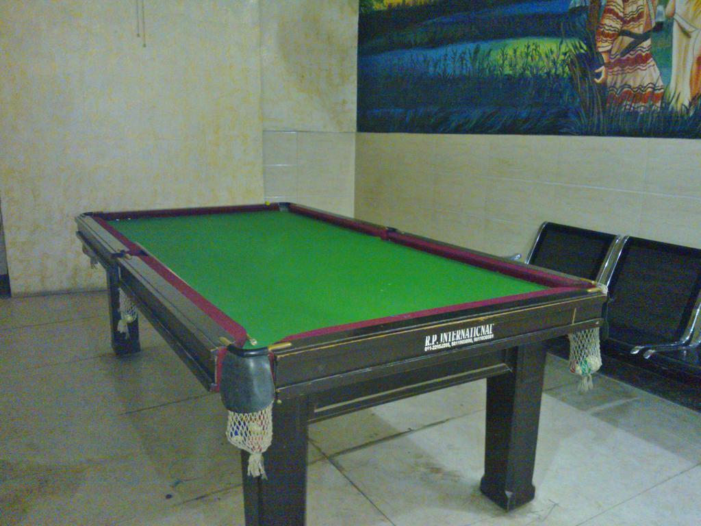 Hotel Hridey Inn Nueva Delhi Exterior foto